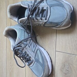 New Balance Women's 990v5 Running Shoes Castlerock Grey Sz US 8